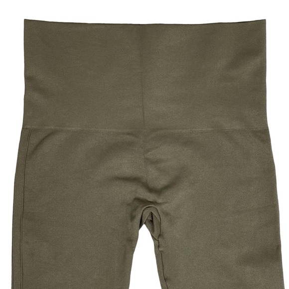 Spanx Leggings XL Look at Me Now Seamless Tummy Control Shaping Smoothing Olive - Picture 2 of 8